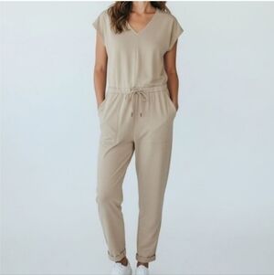 Patagonia Organic Cotton Roaming Jumpsuit Size Medium NWT